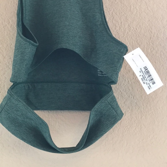 Outdoor Voices Slashback Crop, NWT. Xs - Picture 7 of 8